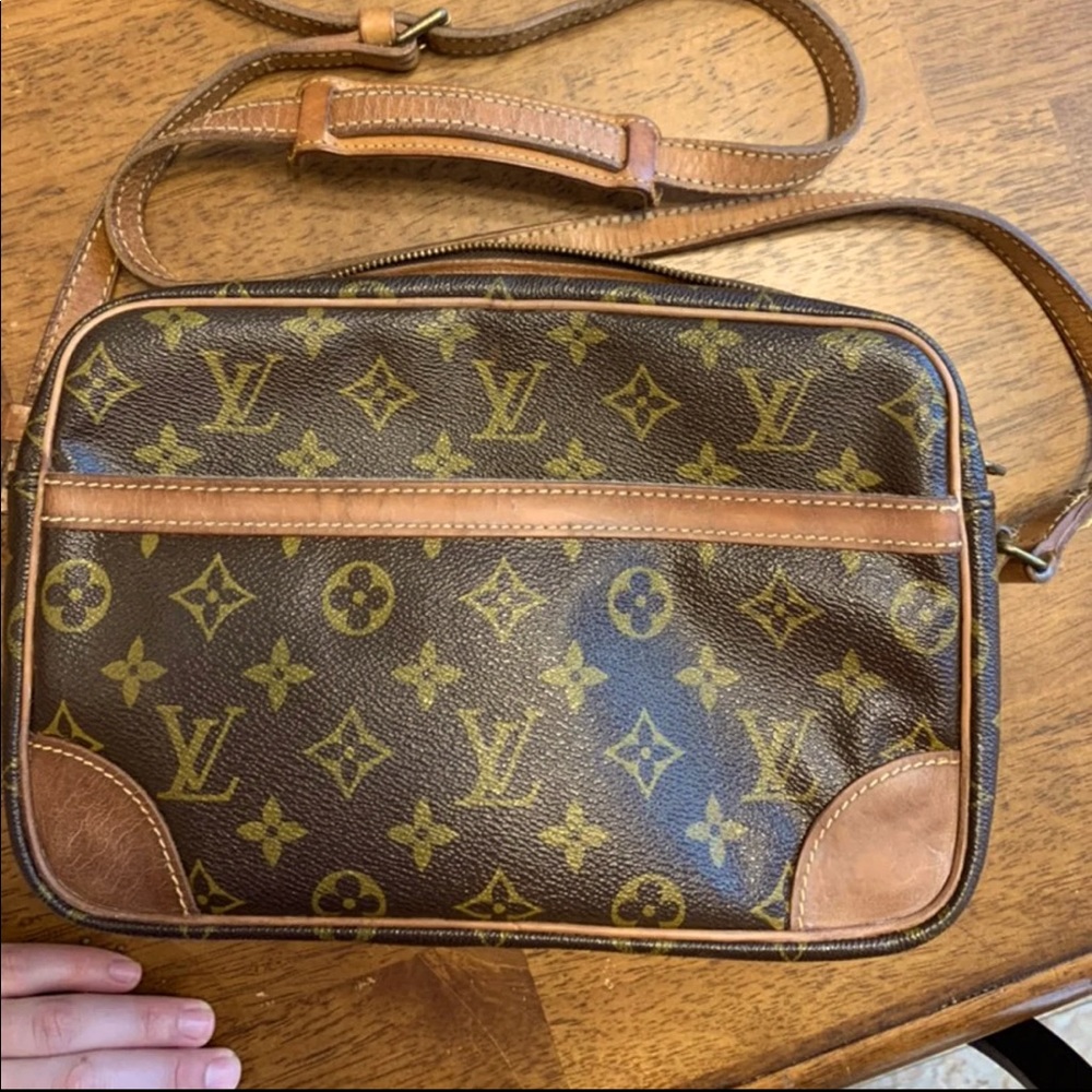 Louis Vuitton Trokadero 27